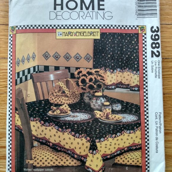 Vintage Curtains Apron Sewing Pattern Engelbreit 3982 Kitchen Decor UNCUT - Picture 10 of 10